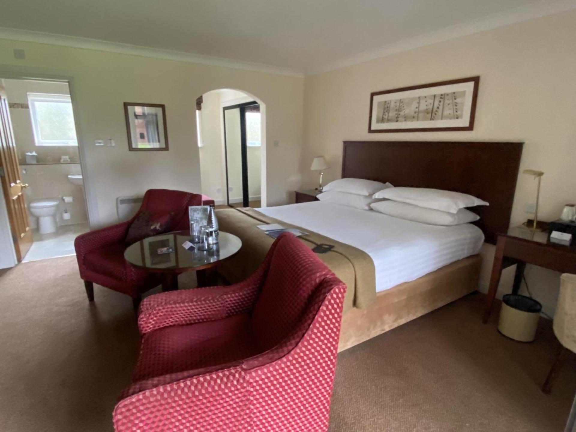 Macdonald Elmers Court Hotel Лимингтън Екстериор снимка